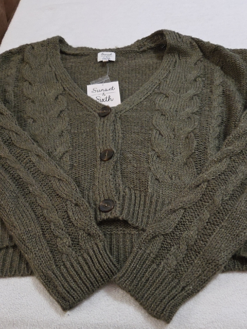 NWT SUNSET & SIXTH SWEATER